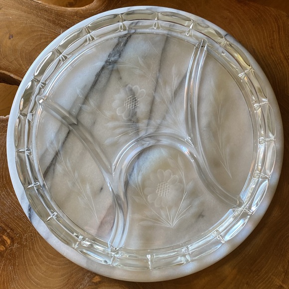 Vintage W.J. Hughes 10.25” Cornflower Etched Scalloped Divided Relish Platter - Picture 9 of 11